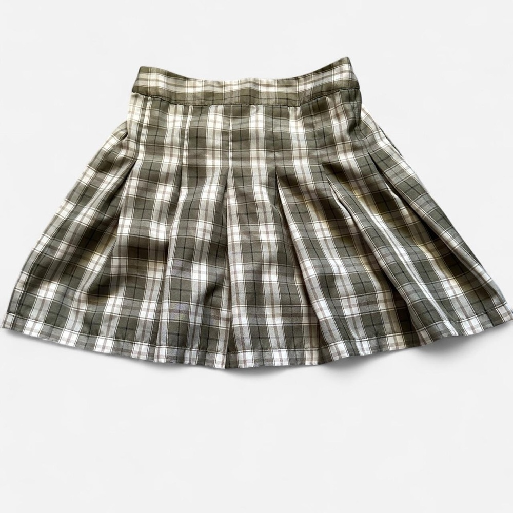 Chic Plaid Skater Skirt in Green and White